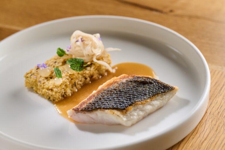 Hiša Ančka, sea bass, bulgur, lavender