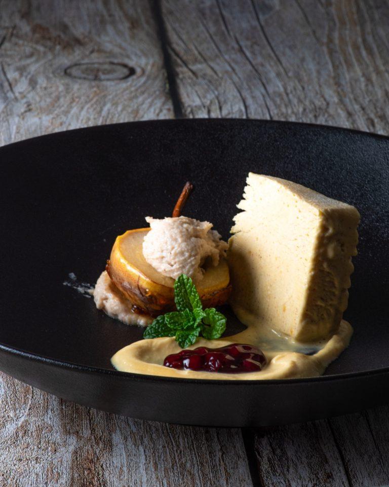 Domačija Marof, hruška