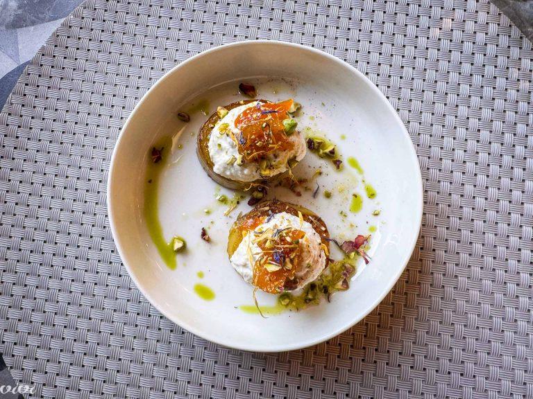 Vranješ Gourmet, čompe s skuto in marelicami