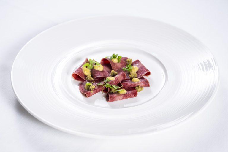 Nova rajngla, simfonija govedine