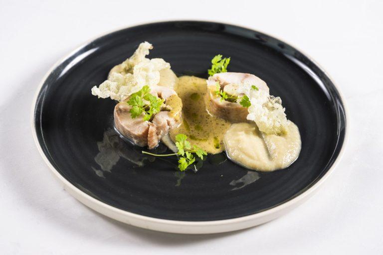 Nova rajngla, som in koromač